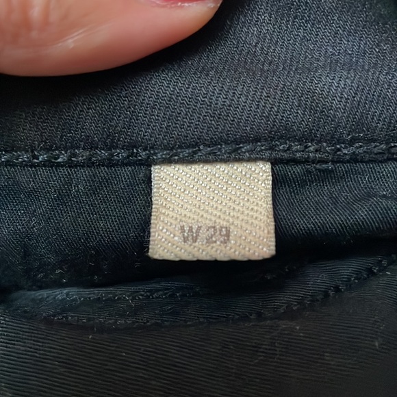 Burberry Brit skinny low-rise washed black jeans - Picture 12 of 12